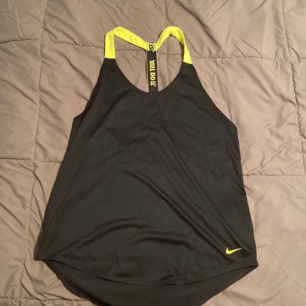 Nike tank